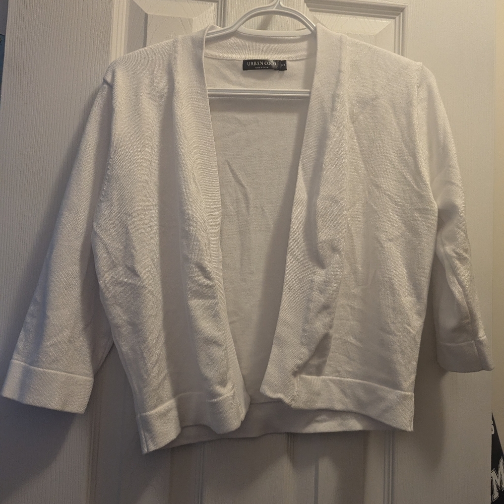 White urban coco open cropped Cardigan size S
